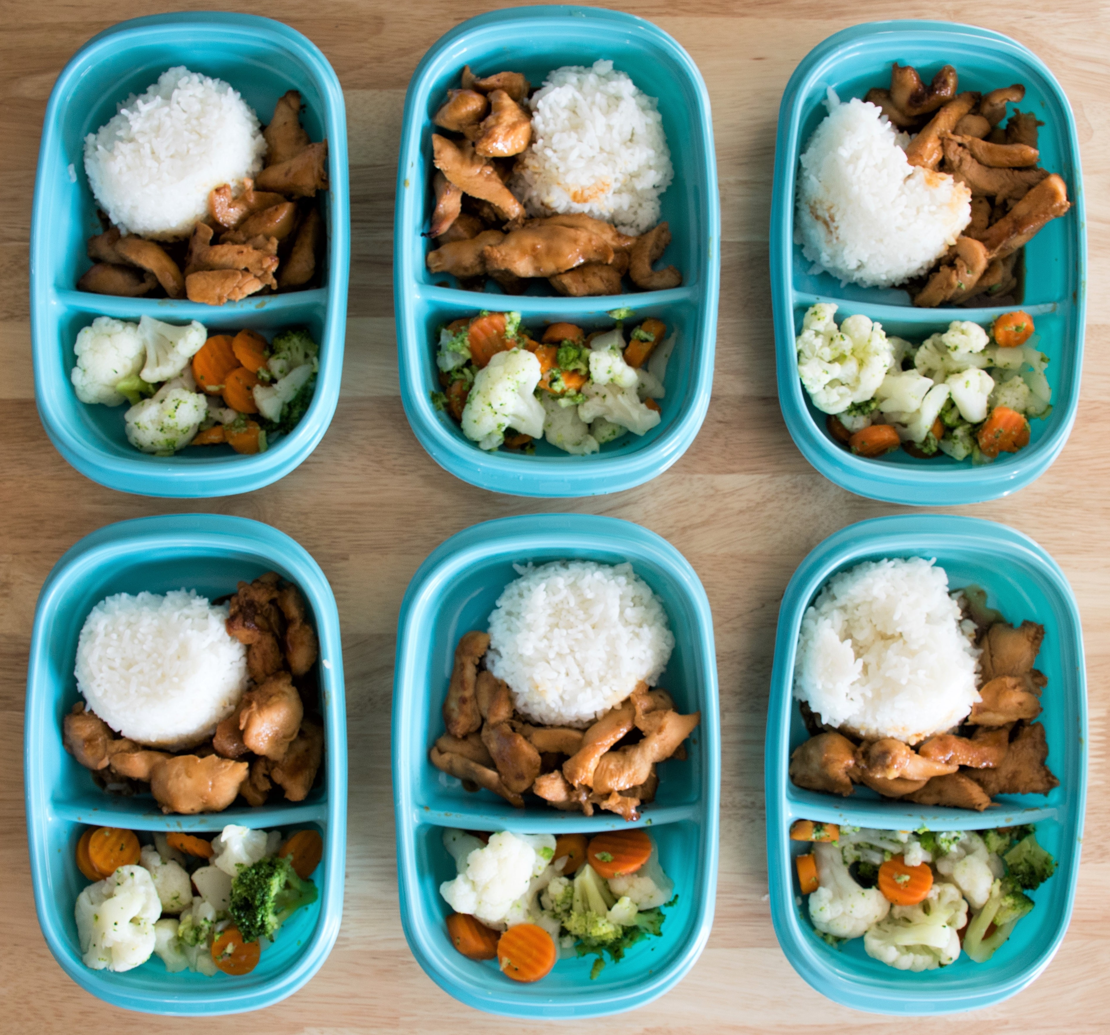 Teriyaki chicken, white rice, and vegetables make great lunches you can meal prep every week. 5 ingredients, 30 minutes, and less than $20 is all you need! Easy, affordable, and delicious!