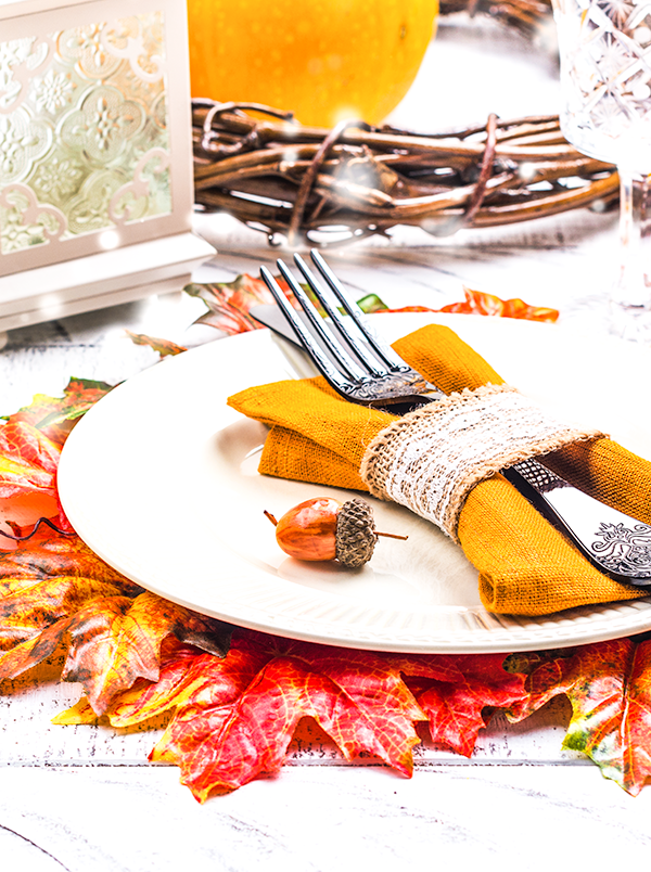 7 Steps to Hosting a Holiday Dinner on a Budget