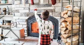 It’s easy to overspend during the holidays, but it doesn’t have to be that way. These 10 holiday traditions won’t break the bank or cause you to overspend.